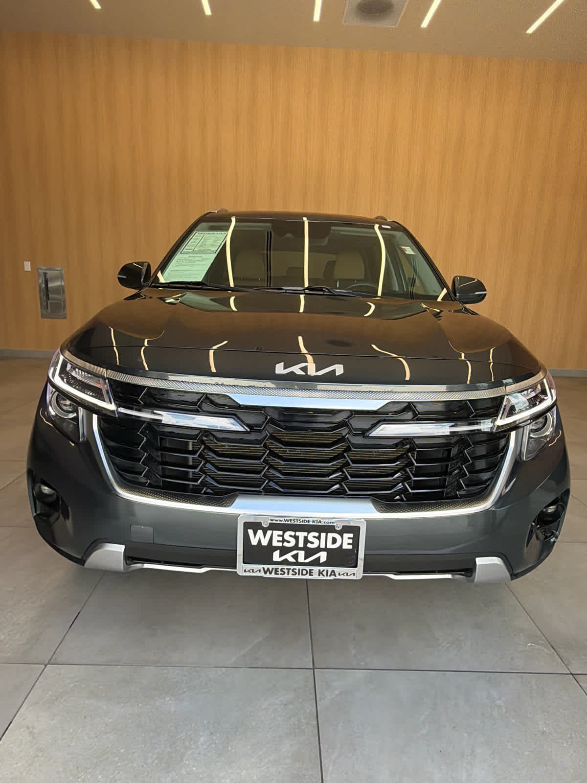 2024 Kia Seltos EX IVT AWD