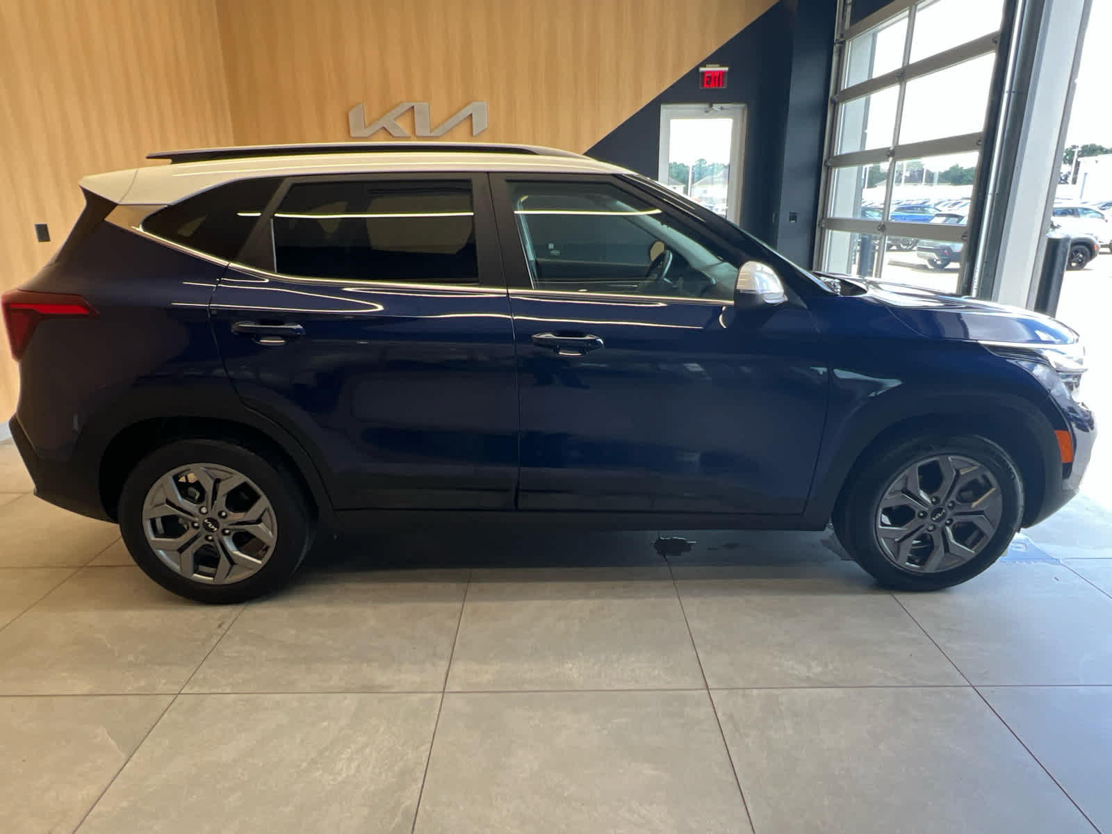 2024 Kia Seltos S IVT FWD