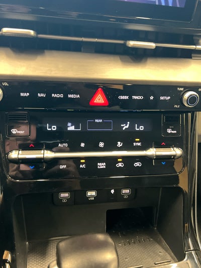 2022 Kia Carnival EX FWD