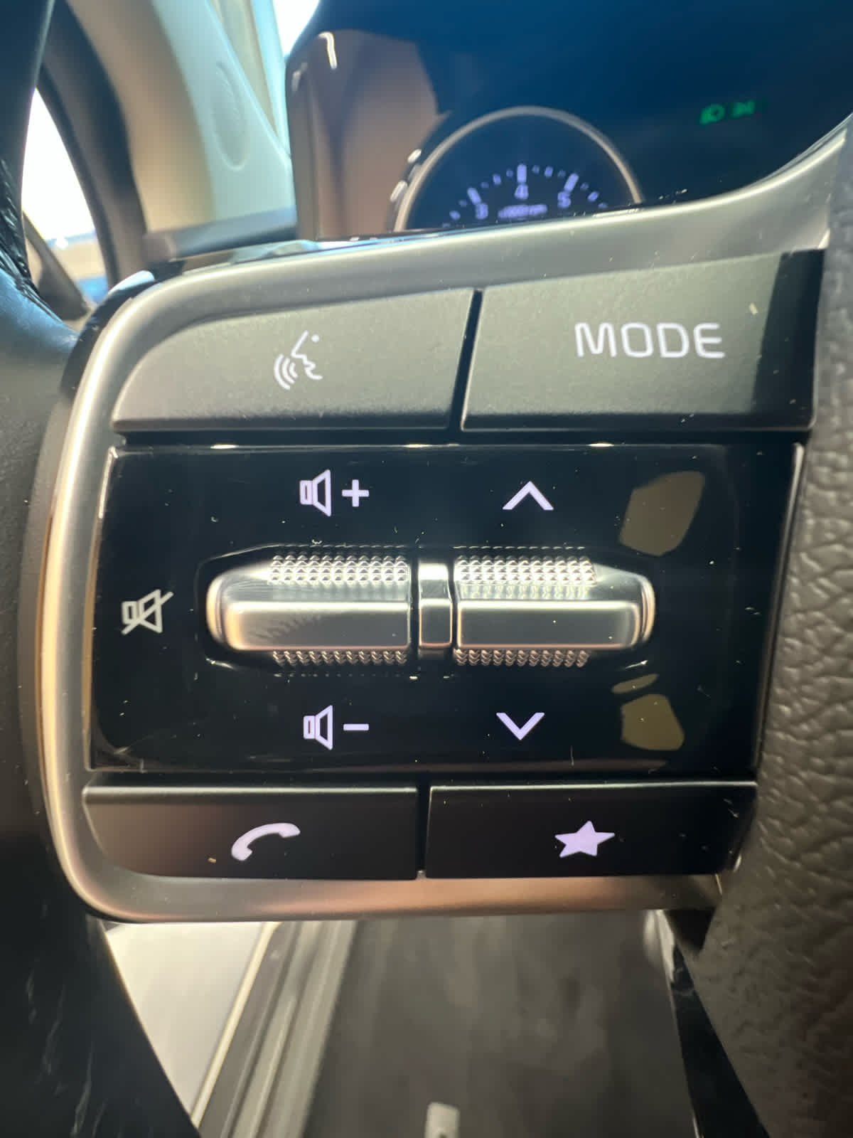 2022 Kia Carnival EX FWD