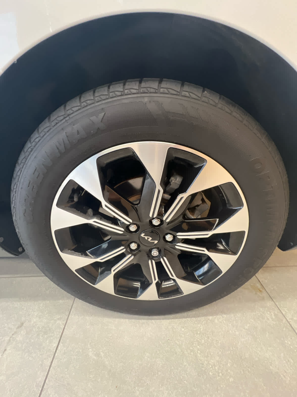 2022 Kia Carnival EX FWD