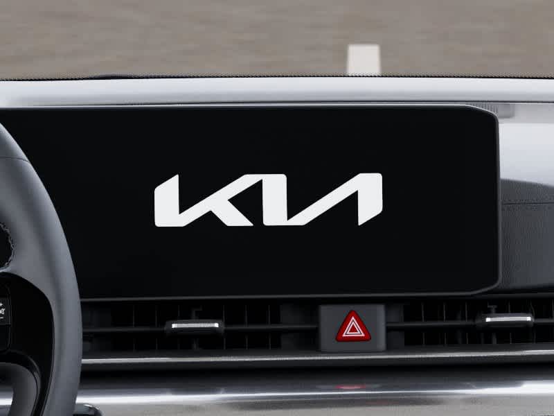 2027 Kia Carnival EX FWD