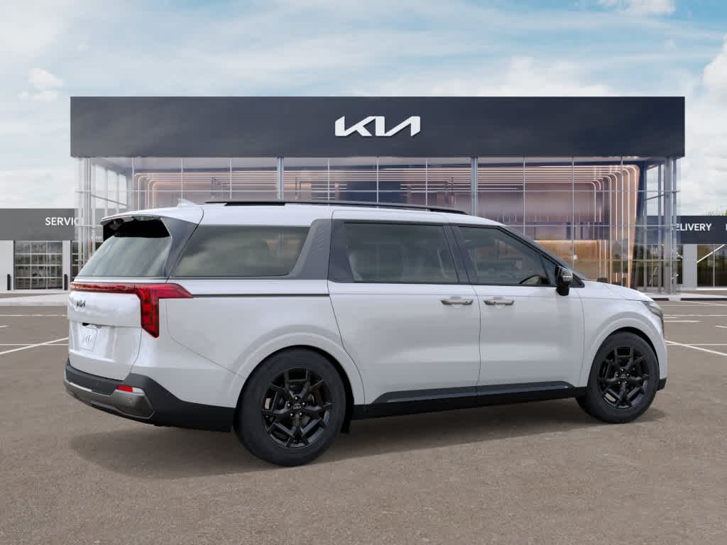 2027 Kia Carnival EX FWD