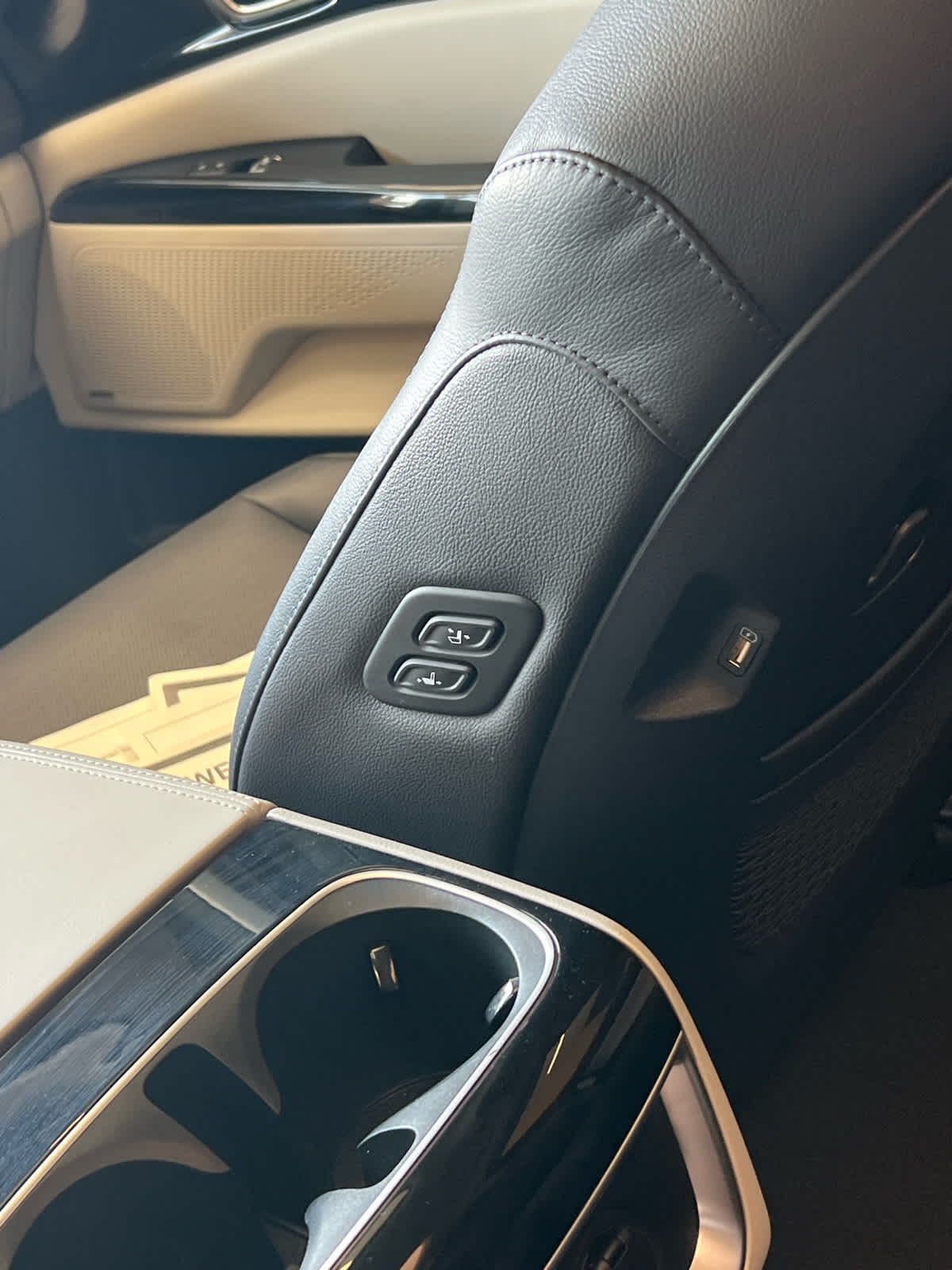 2024 Kia Carnival SX Prestige FWD