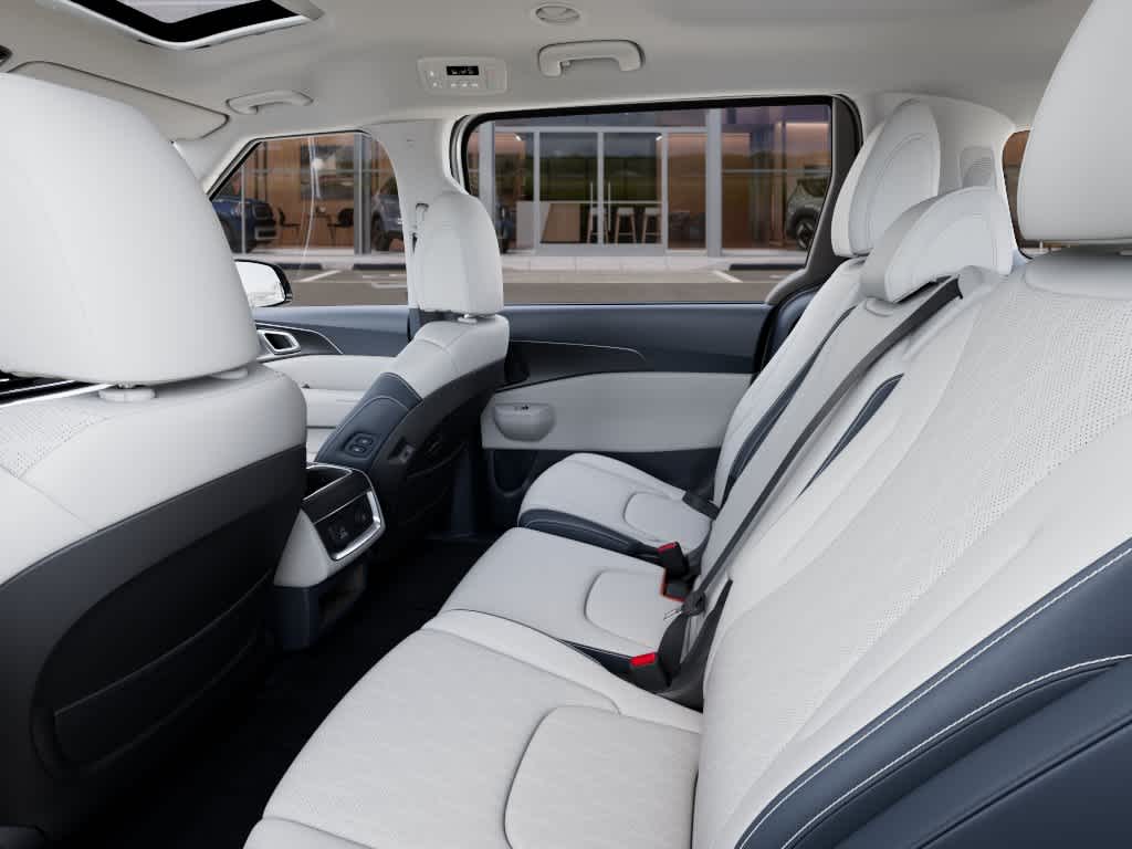2026 Kia Carnival SX FWD