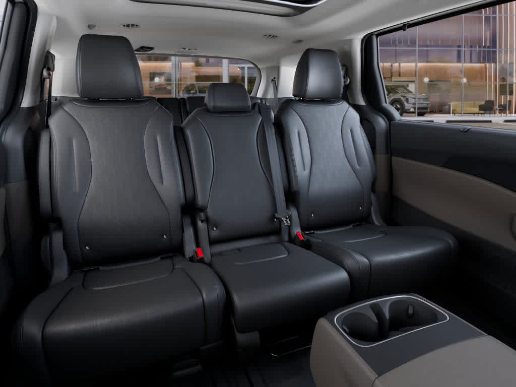 2026 Kia Carnival SX FWD