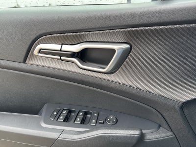 2025 Kia Sportage LX FWD