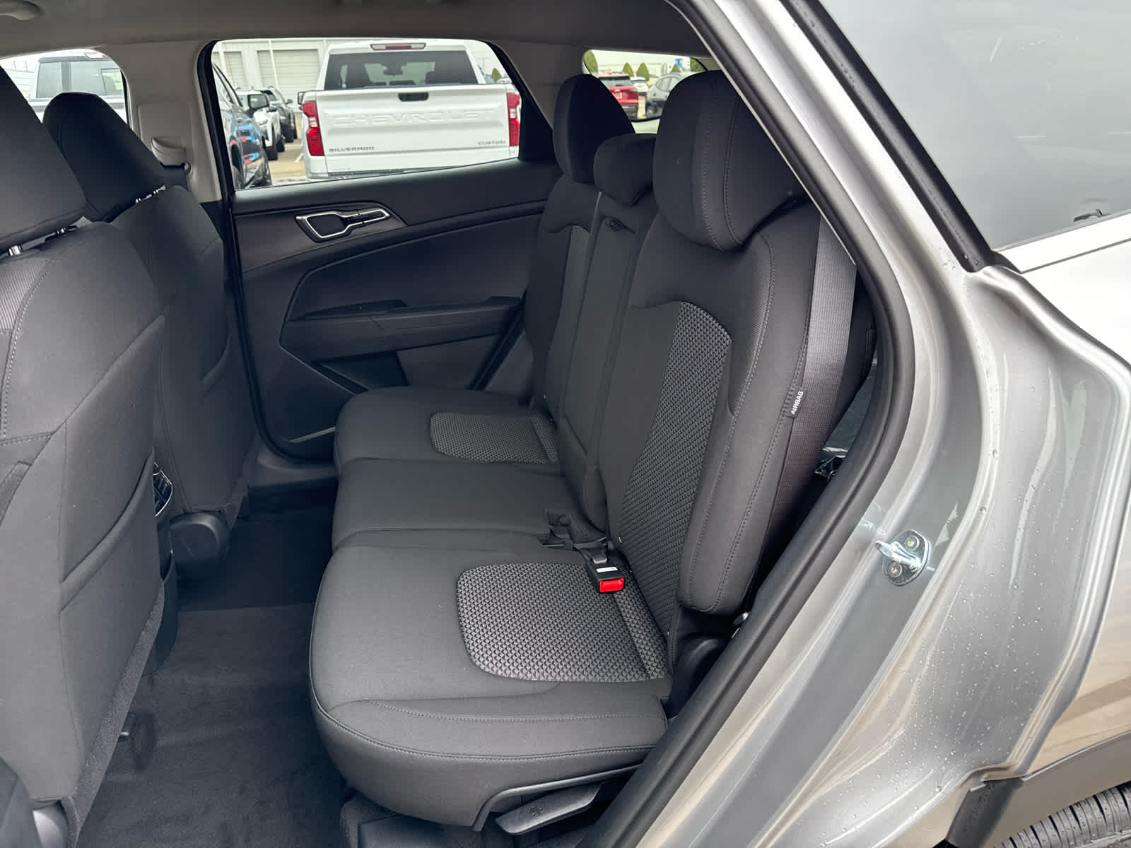 2025 Kia Sportage LX FWD