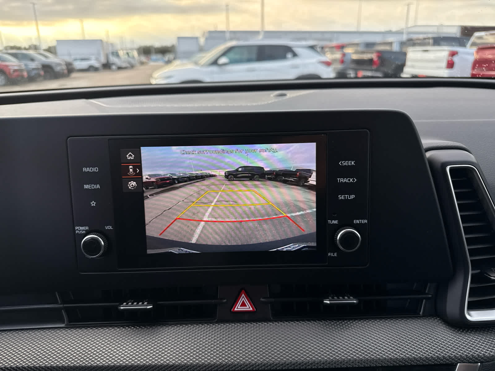 2025 Kia Sportage LX FWD