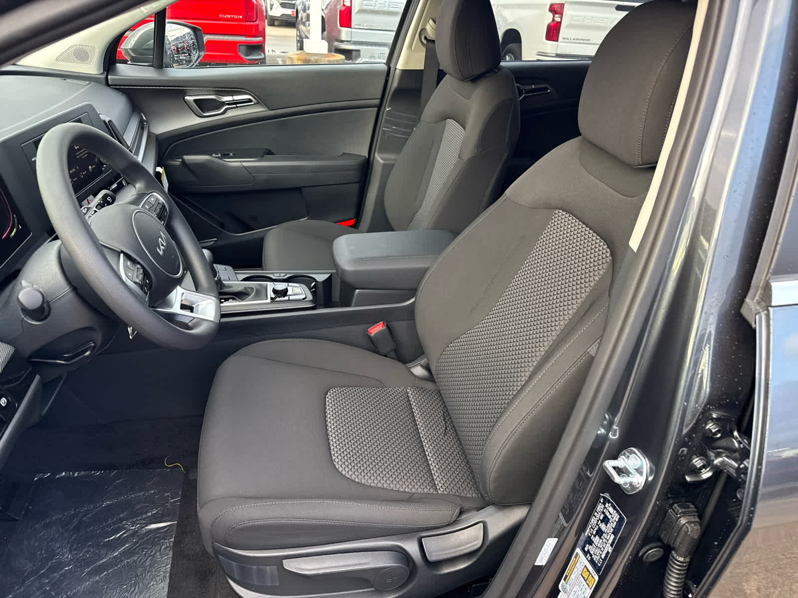 2025 Kia Sportage LX FWD