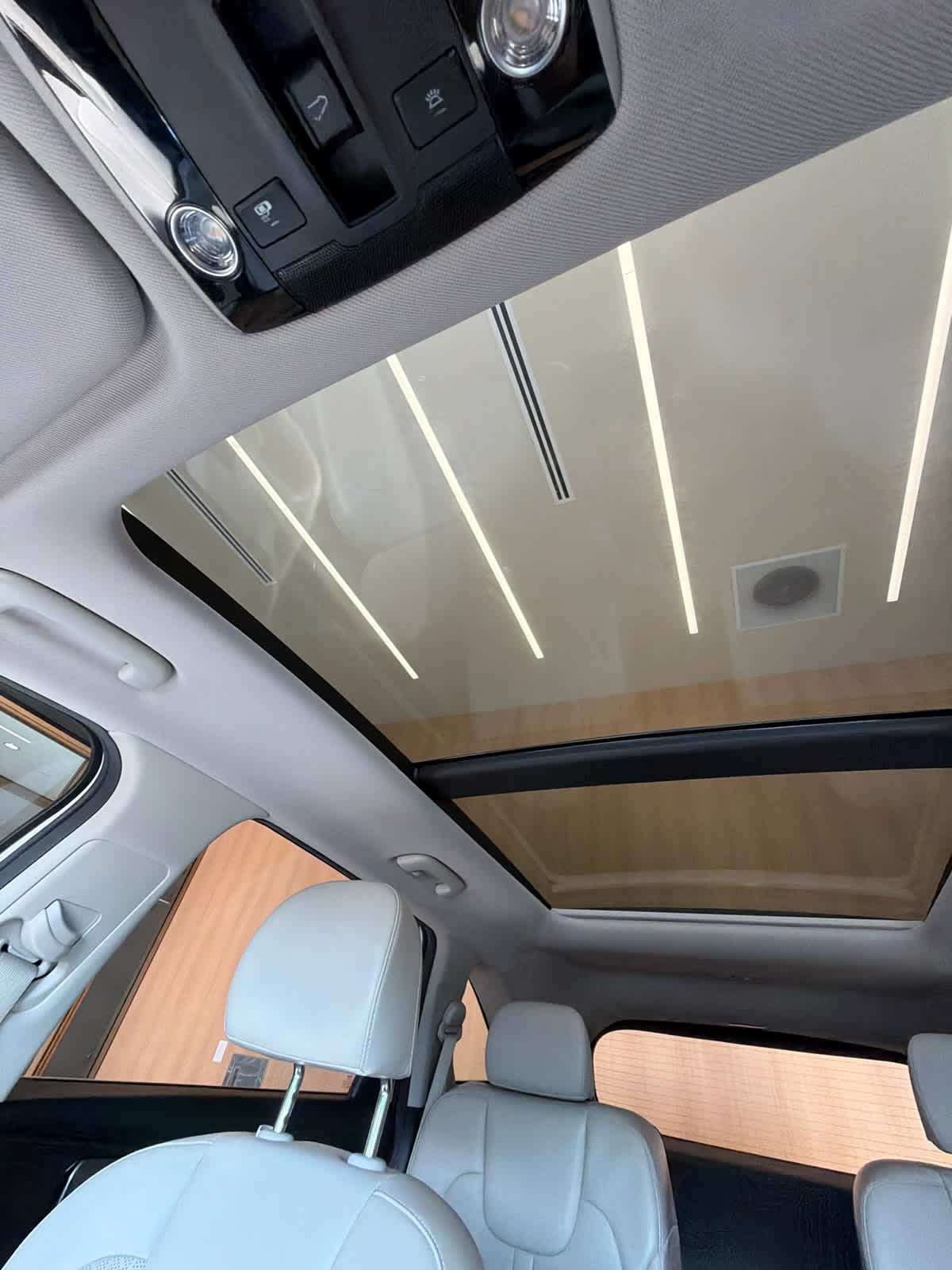 2023 Kia Sorento Hybrid EX FWD