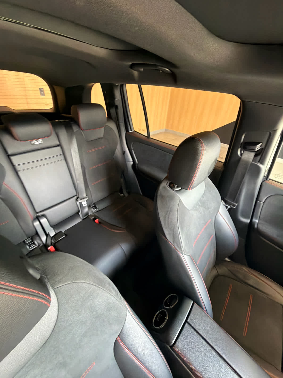 2023 Mercedes-Benz GLB GLB 250 SUV