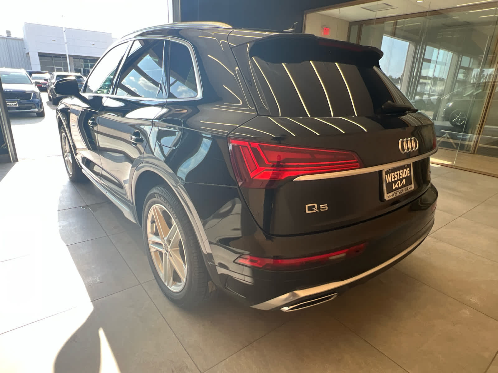 2022 Audi Q5 S line Premium Plus 55 TFSI e quattro