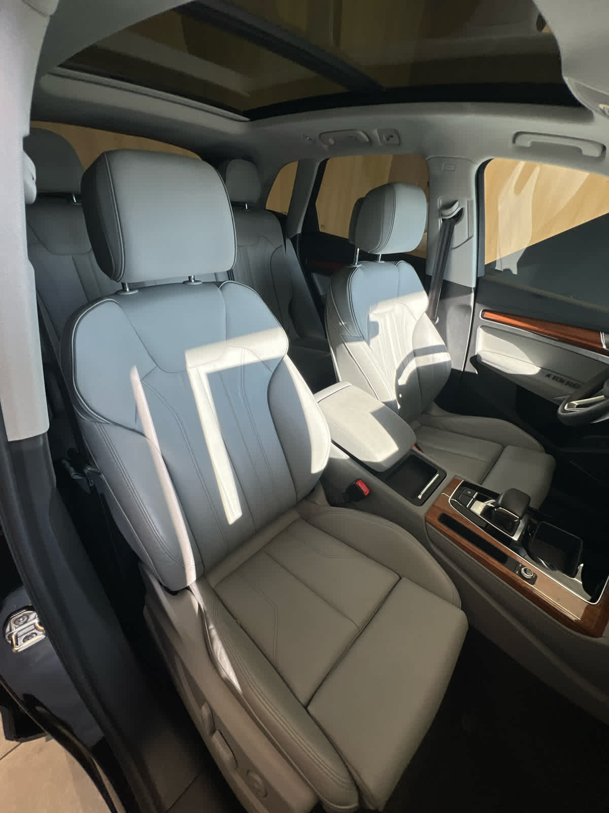 2022 Audi Q5 S line Premium Plus 55 TFSI e quattro