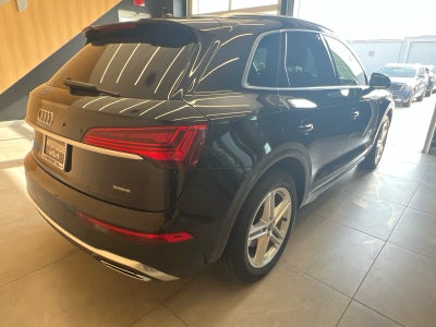 2022 Audi Q5 S line Premium Plus 55 TFSI e quattro