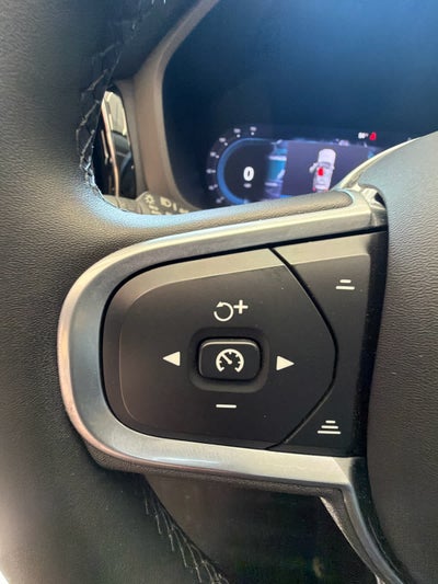2023 Volvo XC60 B5 FWD Core
