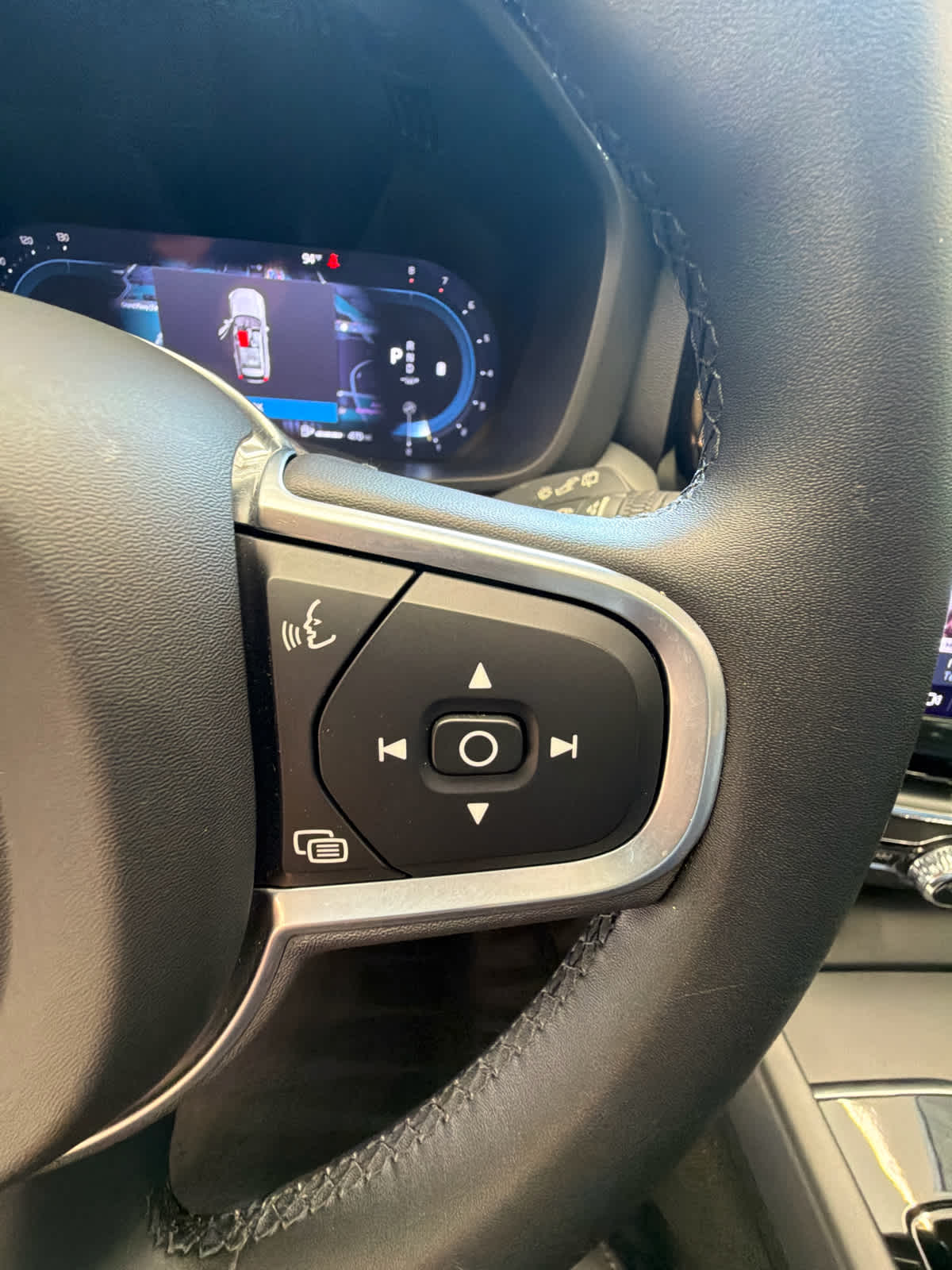 2023 Volvo XC60 B5 FWD Core