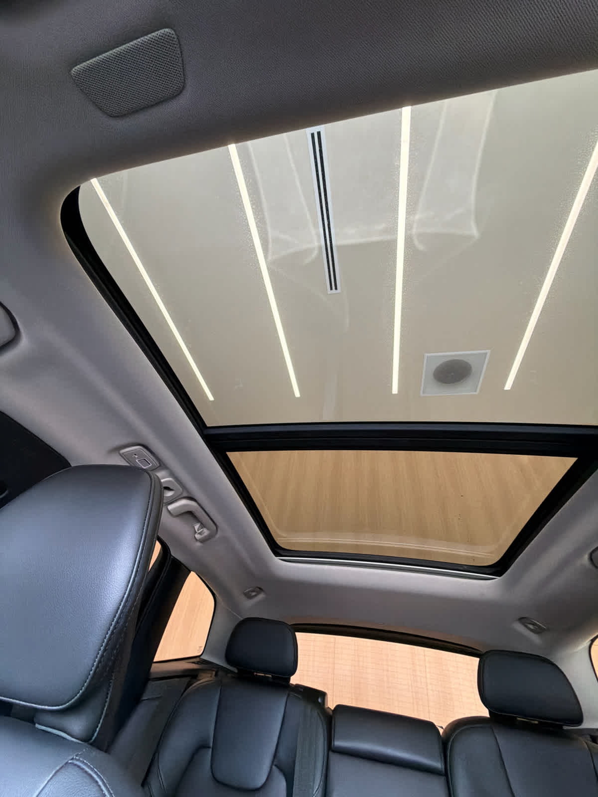 2023 Volvo XC60 B5 FWD Core